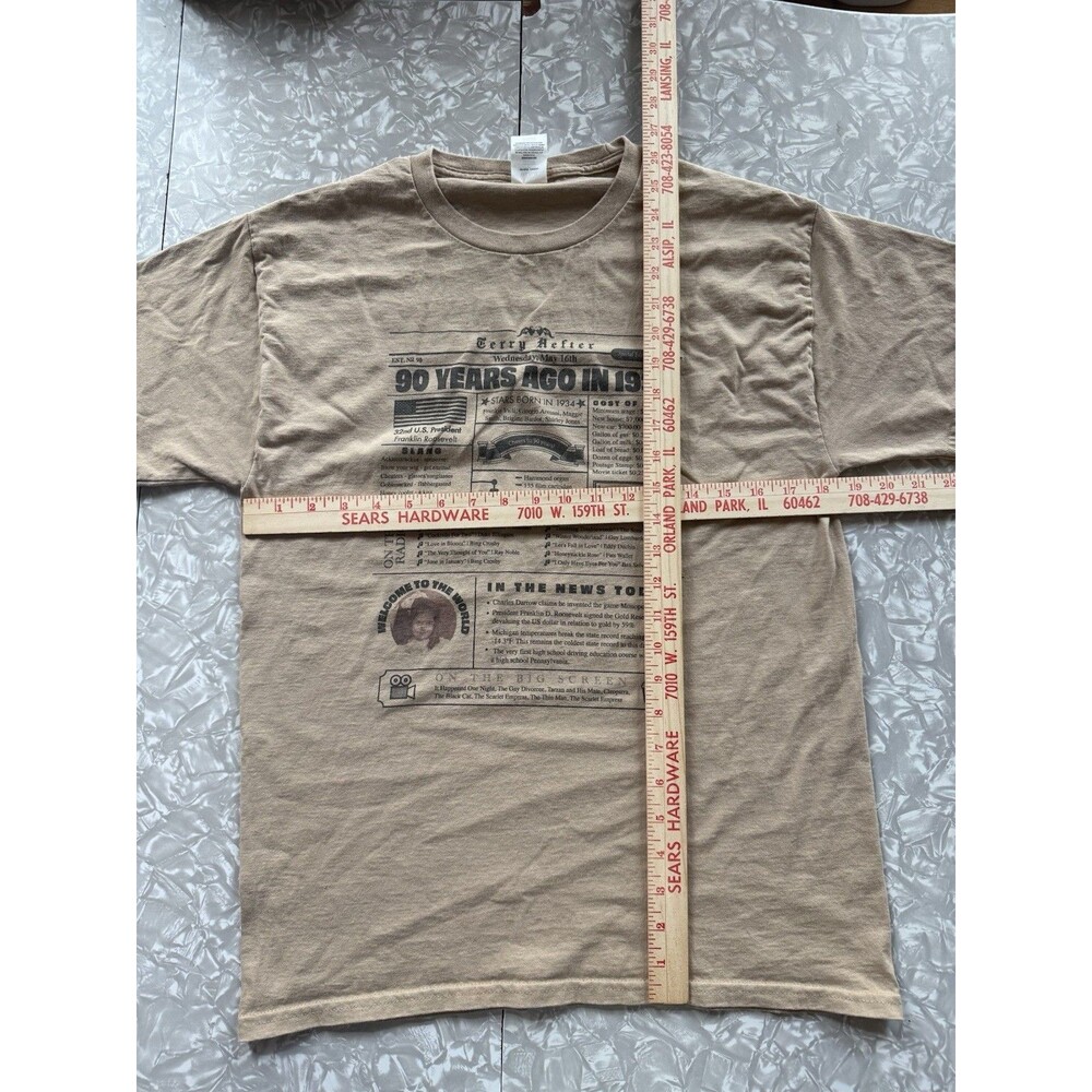 Hanes Authentic-T Men's Beige Time Capsule Crew Neck Short Sleeve Tee - M - Picture 5 of 7